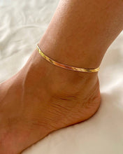 Load image into Gallery viewer, Nomad Charms Anklet – Anti-Tarnish Chain