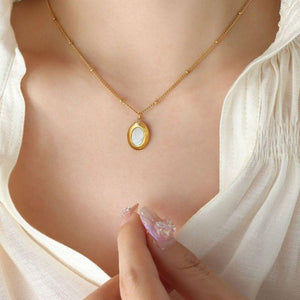 Oval Aura Necklace
