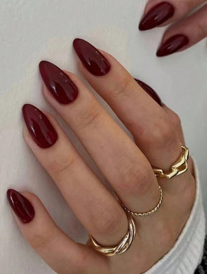 Gothic valentine Nails Bloome