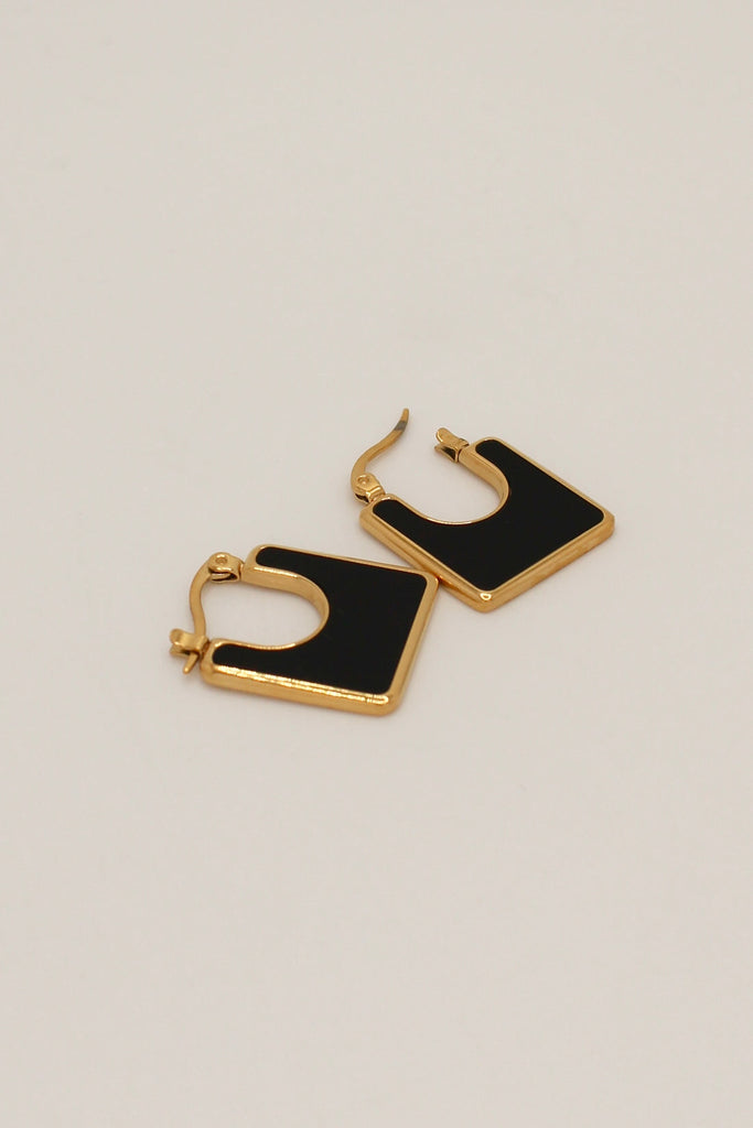 Black Hues – Anti Tarnish Earrings
