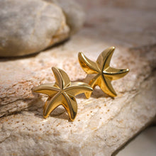 Load image into Gallery viewer, Starfish earrings