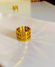 Load image into Gallery viewer, Layered adjustable - Anti tarnish ring