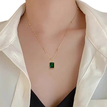 Load image into Gallery viewer, Emerald Glow Pendant Necklace