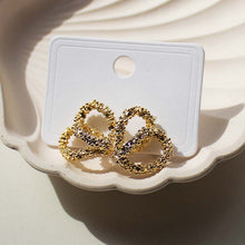 Load image into Gallery viewer, Scarlet