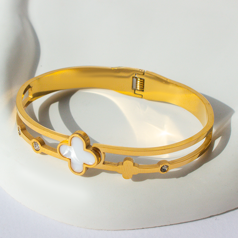 Elegant Bella Fleur Bangle in a chic gold finish, perfect for daily wear