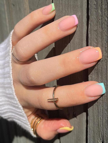 CandyTips – Trendy & Reusable Fake Nails in Pakistan