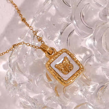 Load image into Gallery viewer, Butterfly necklace gold plated