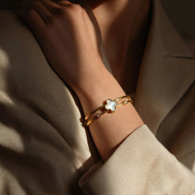 Bella Fleur Bangle Bloome