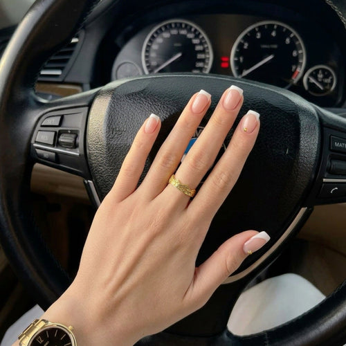 Snow white Artificial Nails Bloome