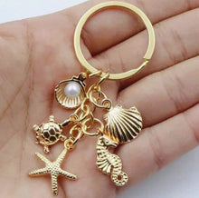 Load image into Gallery viewer, Sea Shell Charm Keychain