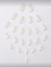 Load image into Gallery viewer, Pearl White Nails