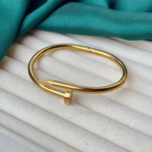 Load image into Gallery viewer, Nail Stainless steel bangles 