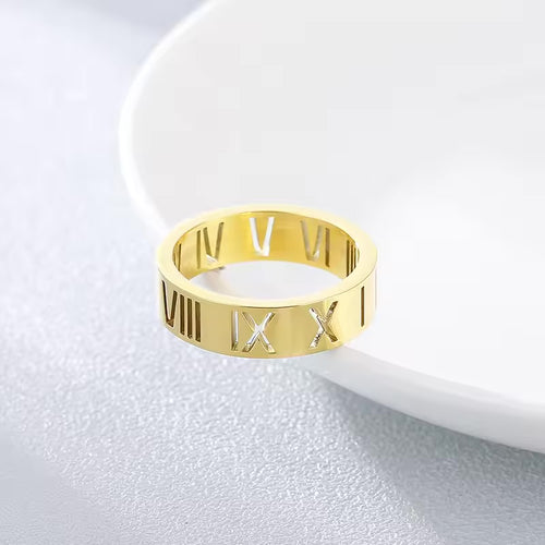 Roman Radiance stainless steel jewelry – elegant anti‑tarnish daily wear bracelet available at best price in Pakistan