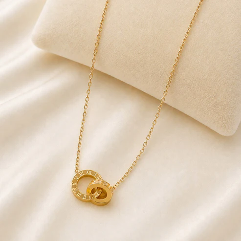 roman necklace