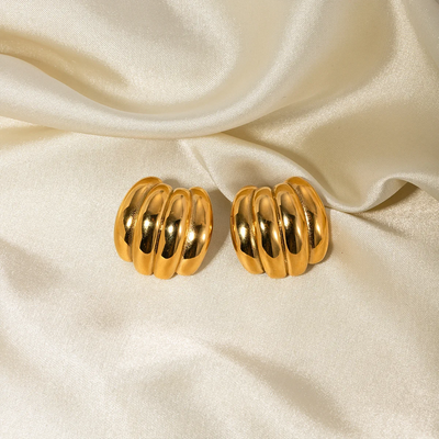 Gold stainless steel claw hook earrings for women – anti-tarnish daily wear jewelry